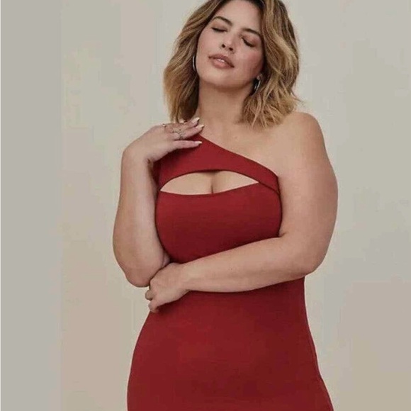 NWT Torrid Womans Sz 1X Foxy One Shoulder Cut Out Tank Stretch - Picture 1 of 8